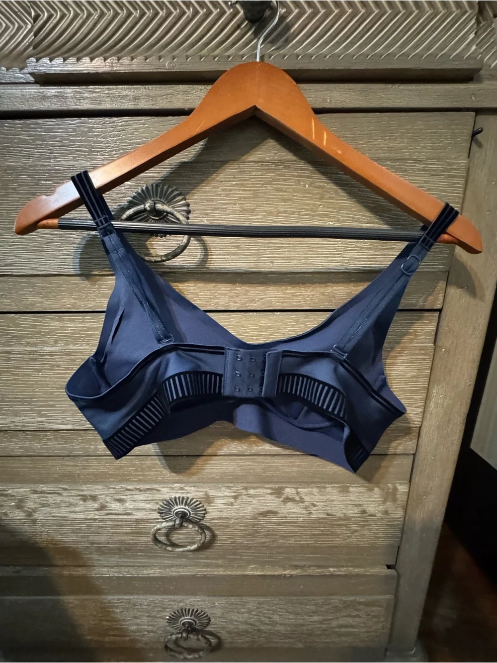 ALO Airlift Navy Blue Line Up Sports Bra